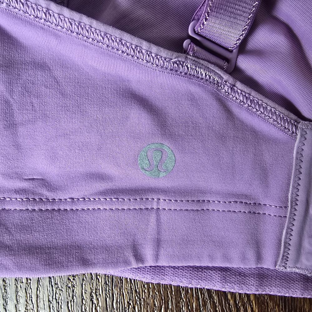 Lululemon Lab Luxtreme Deep-V Bra Size 4 & Ta Ta Tamer Sports Bra Size 6 - Picture 3 of 11